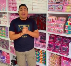 墨西哥 化妆品批发店